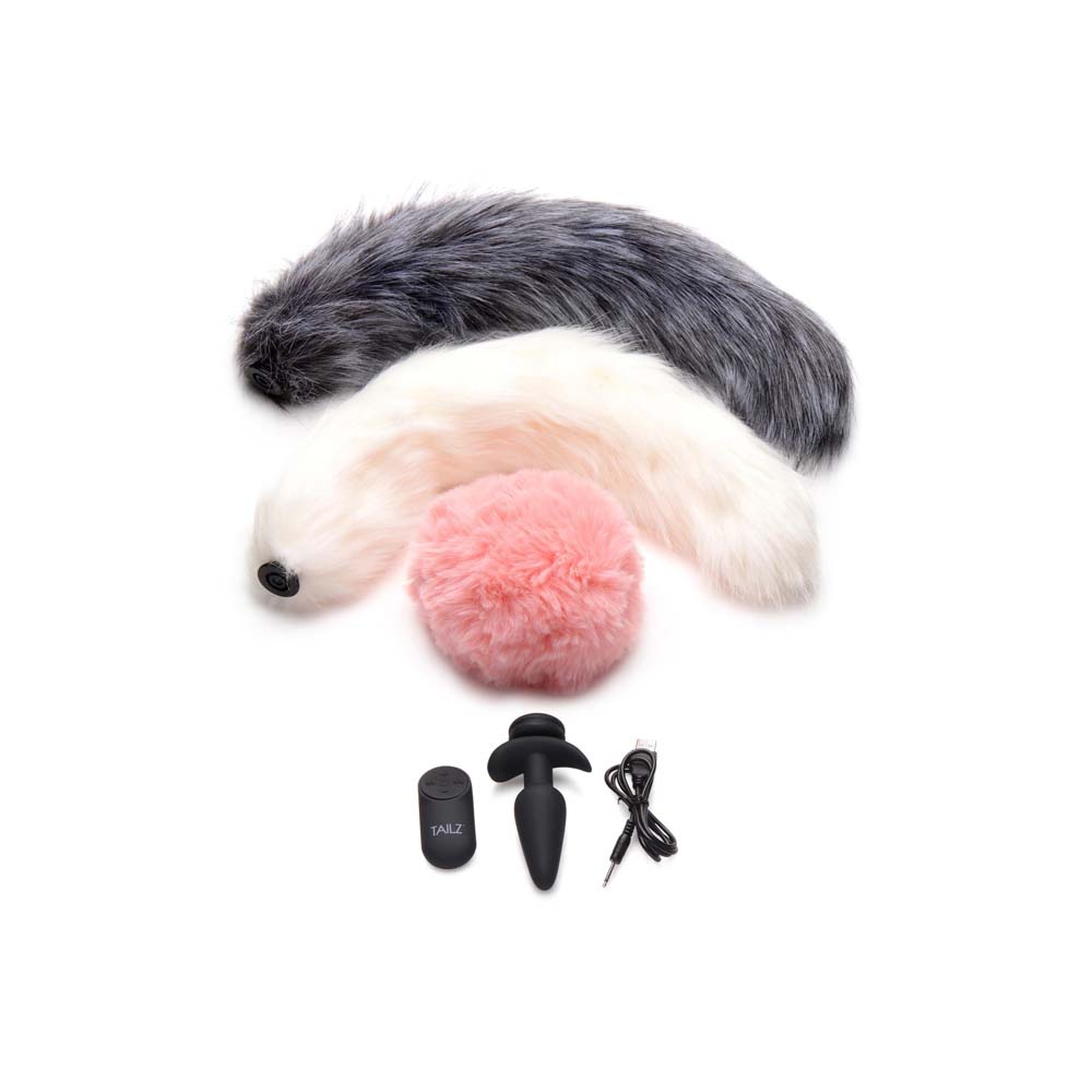 Tailz Snap on Silicone Anal Plug and 3 Interchangeable Tails