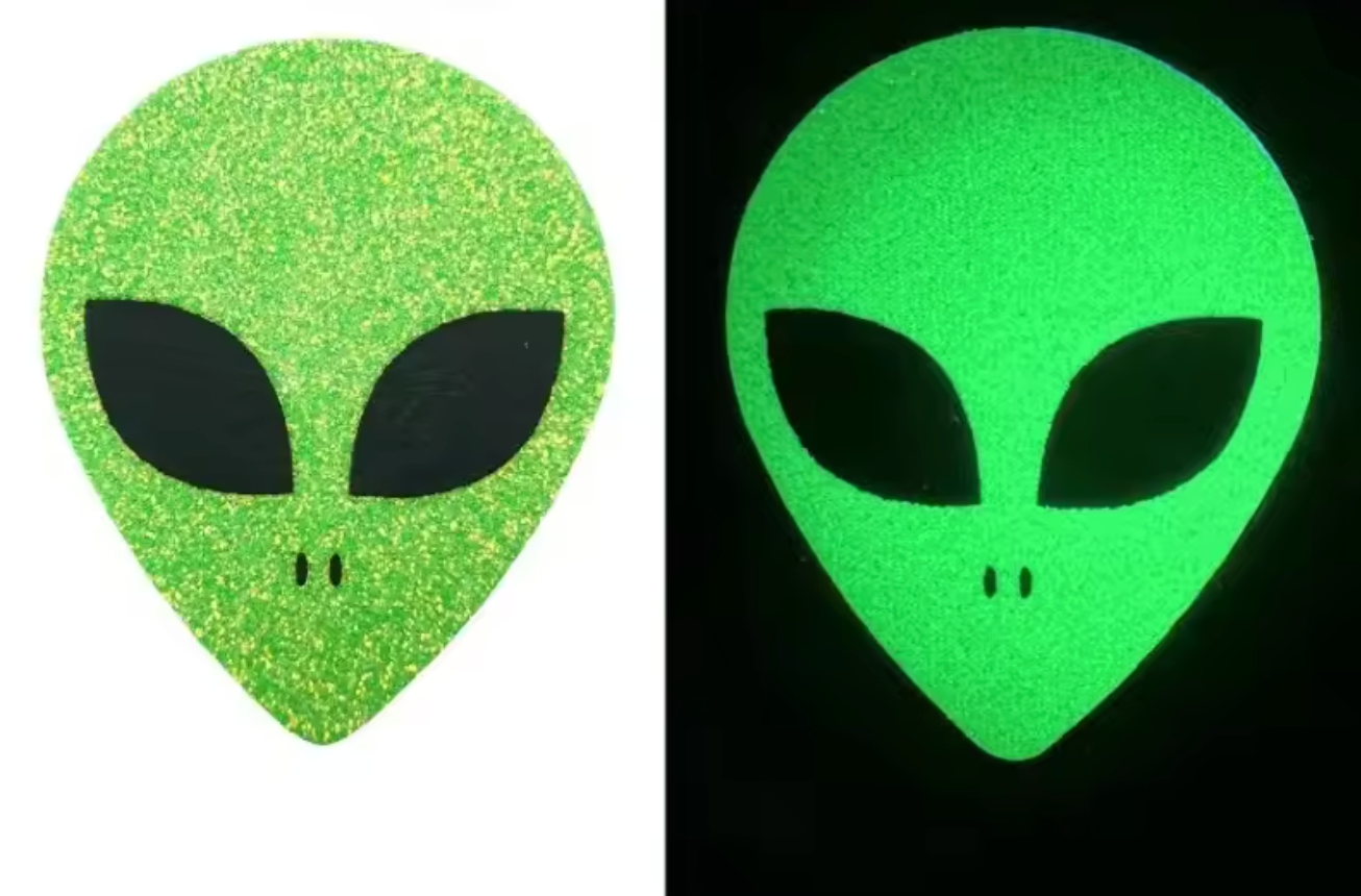 PG500 Disposable Adhesive Nipples Covers Alien